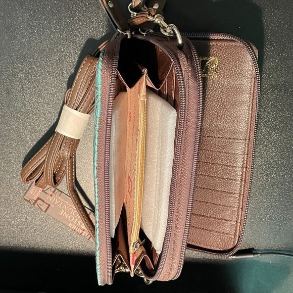 STONE MOUNTAIN LEATHER WALLET ON A STRING - Picture 2 of 4